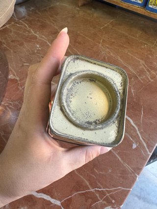 Estantería latas especias zamora meseta duero