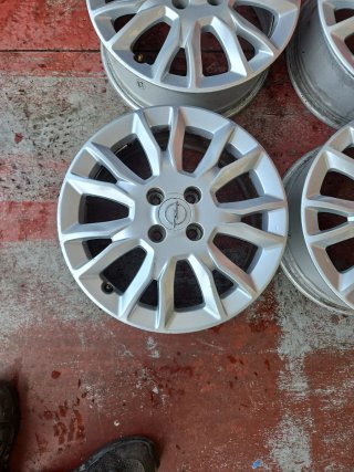 Llantas Opel 16 pulgadas