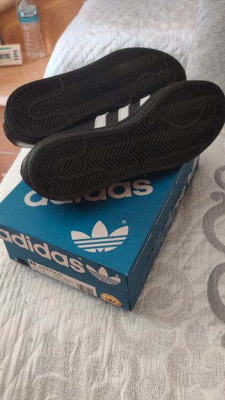 Adidas Superstar 82 Negras