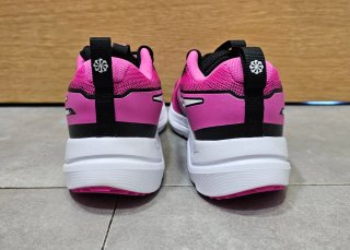 Nike Cosmic Runner (GS) Talla 36 / 4Y