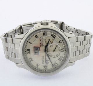 Reloj Seiko Premier Kinetic Perpetual Plata