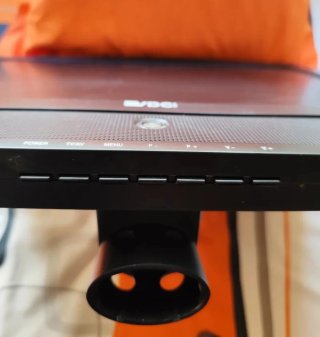 Televisor VDC 19" + Soporte Pared
