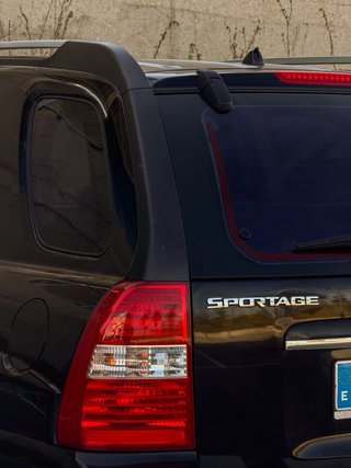 Kia Sportage 2.0 CRDI Automático 140cv – 2008