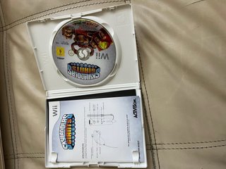 Skylanders Swap Force y Giants(Wii)