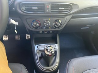 Hyundai i10 2025