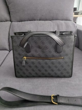 Bolso Elegante Guess Negro