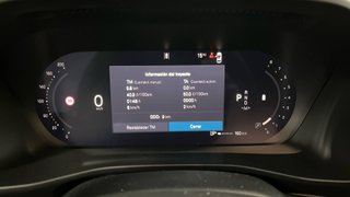 Volvo XC40 2025