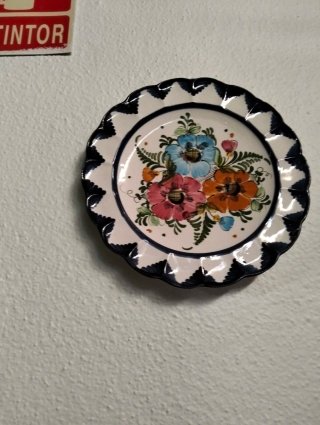 Piatti decorativi dipinti a mano
