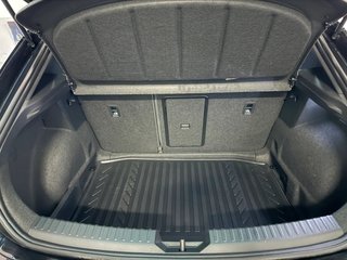 SEAT León 1.5 eTSI S&S FR Go L DSG 110 kW (150 CV)