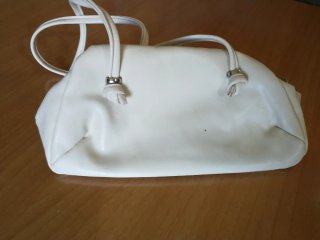 Bolso pequeño blanco crudo