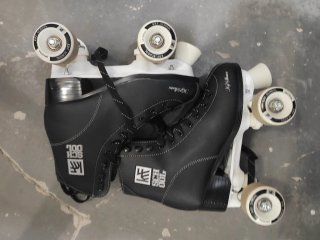 Patines negros 4 ruedas KRF SCHOOL y bolsa