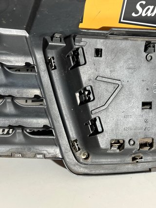 Rejilla Delantera Nissan Qashqai