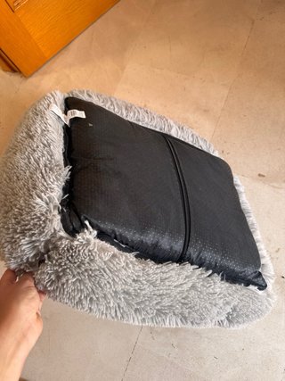 Cama para perro mediana gris