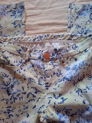 Pantalones skinny estampado