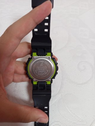 Reloj G-Shock GA-110LY Negro y Verde