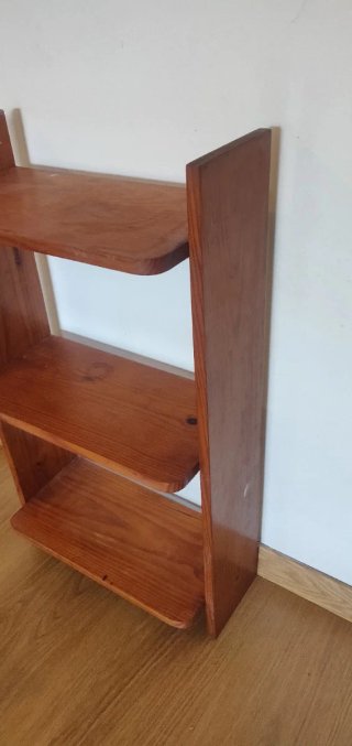 Estantería de pino de 3 baldas