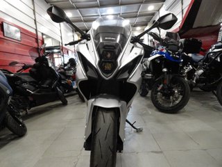 Suzuki GSX 8R