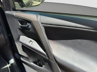 Toyota RAV4 2.5 Black Edition