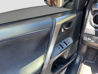 Toyota RAV4 2.5 Black Edition