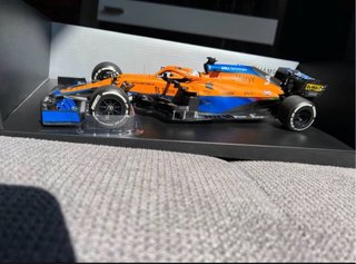 Minichamps 1:18 Ricciardo Monza 2021