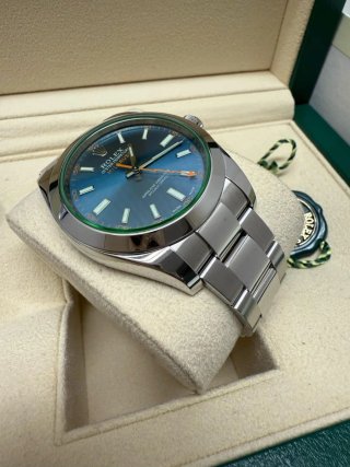 Rolex Milgauss 116400GV Esfera Azul Completo