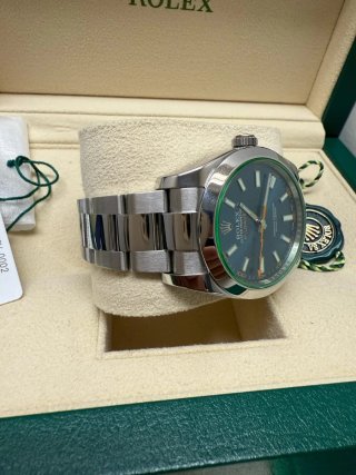 Rolex Milgauss 116400GV Esfera Azul Completo