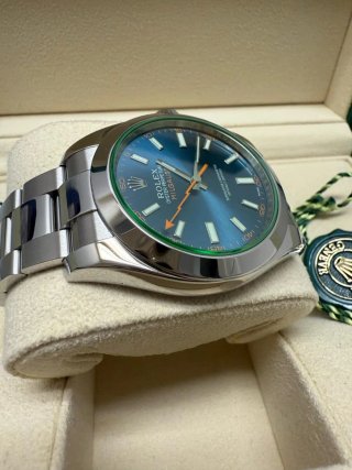 Rolex Milgauss 116400GV Esfera Azul Completo