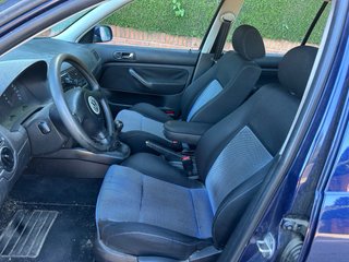 Volkswagen Golf IV