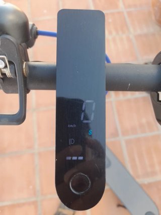 Patinete Xiaomi + Casco + Ruedas+ Cargador