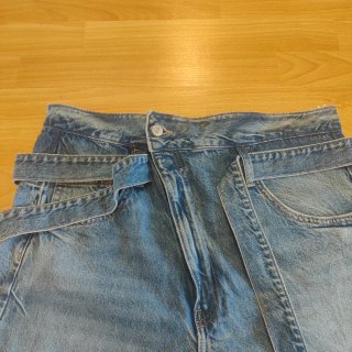 Zara Shorts Vaqueros Tiro Alto Cinturón