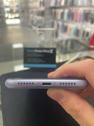 iPhone 11 128GB Morado