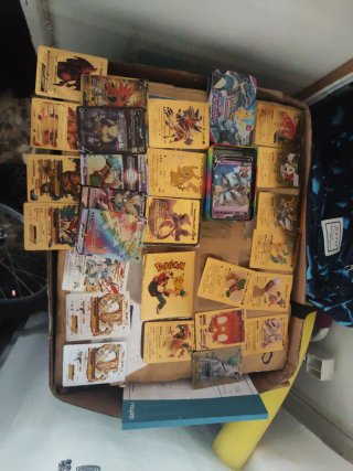 Cartas Pokémon Doradas, Plateadas y Exóticas