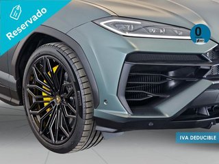 Lamborghini Urus 4.0 V8 PHEV SE 588 kW (800 CV)
