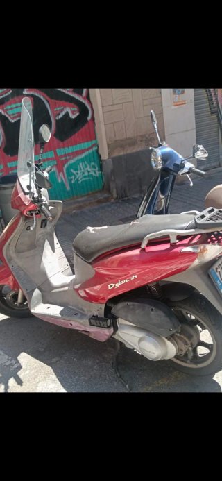 Honda Dylan 125 Scooter Automática embargada para