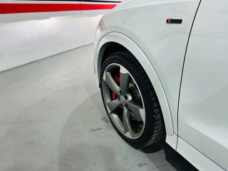 Audi Q3 RS Q3 (2016)