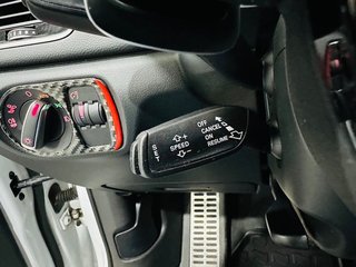 Audi Q3 RS Q3 (2016)