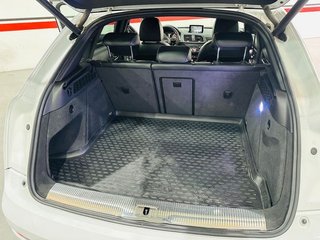 Audi Q3 RS Q3 (2016)