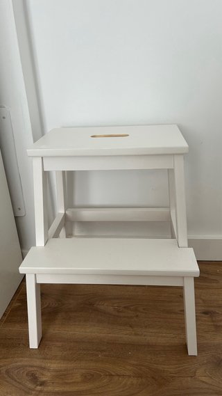 Taburete escalón madera blanco