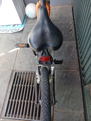 Bicicleta BMX Negra