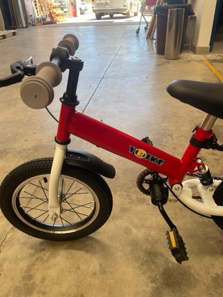 Bicicleta infantil 14 YoBike rossa