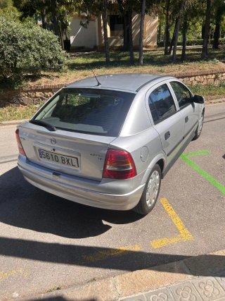 Opel Astra 2002
