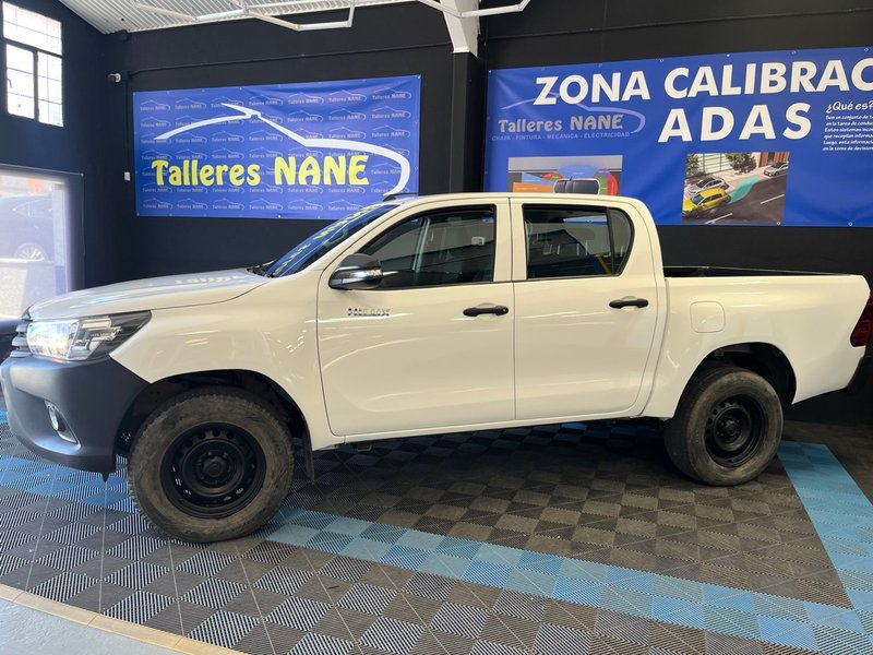 Toyota Hilux 2018 - foto 1