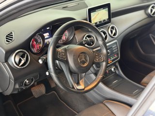 Mercedes-Benz Clase CLA CLA 200 d Urban Shooting Brake