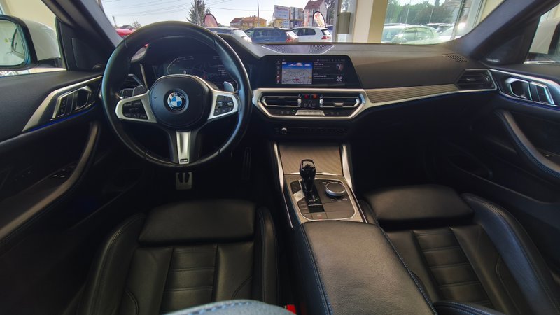 BMW Serie 4 2022, foto 8