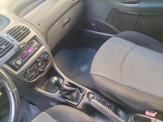 Peugeot 206 2004