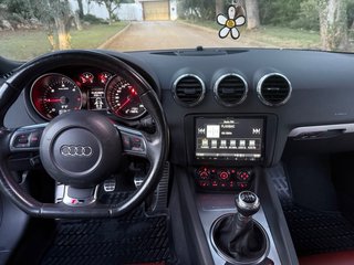 Audi TT 2011 Quattro 2.0 TDI CABRIO