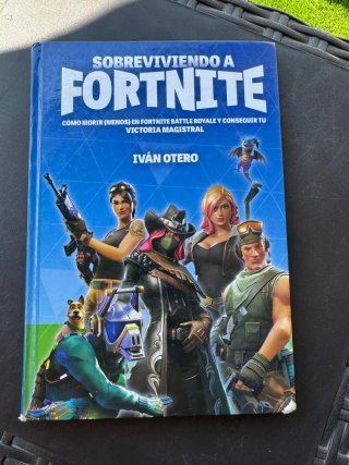 Libro Sobreviviendo a Fortnite de Iván Otero