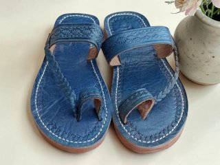 Sandalias de Piel Color Azul Talla 37 hasta la 44