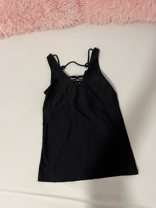 Camiseta Oysho tirantes cruzados Talla S
