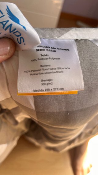Edredón poliéster cuadros gris y blanco